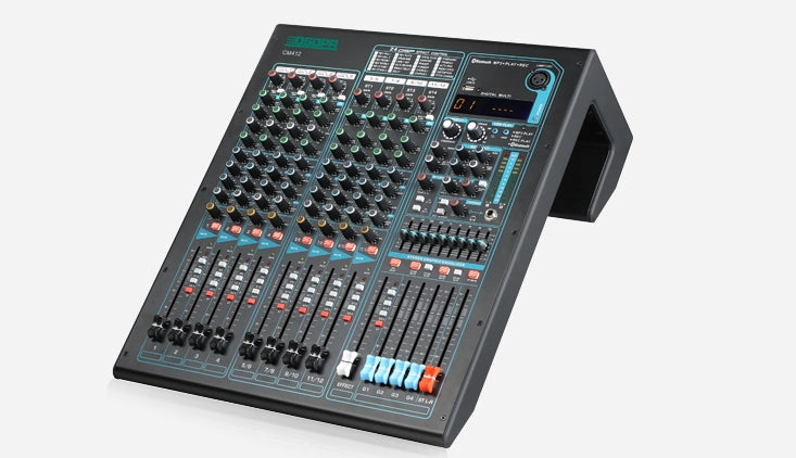 CM412
