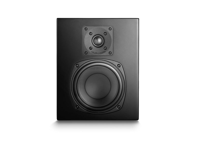 D95 Black