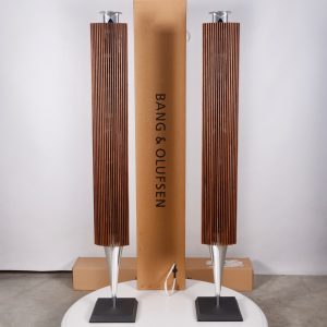 BeoLab 18 Cover
